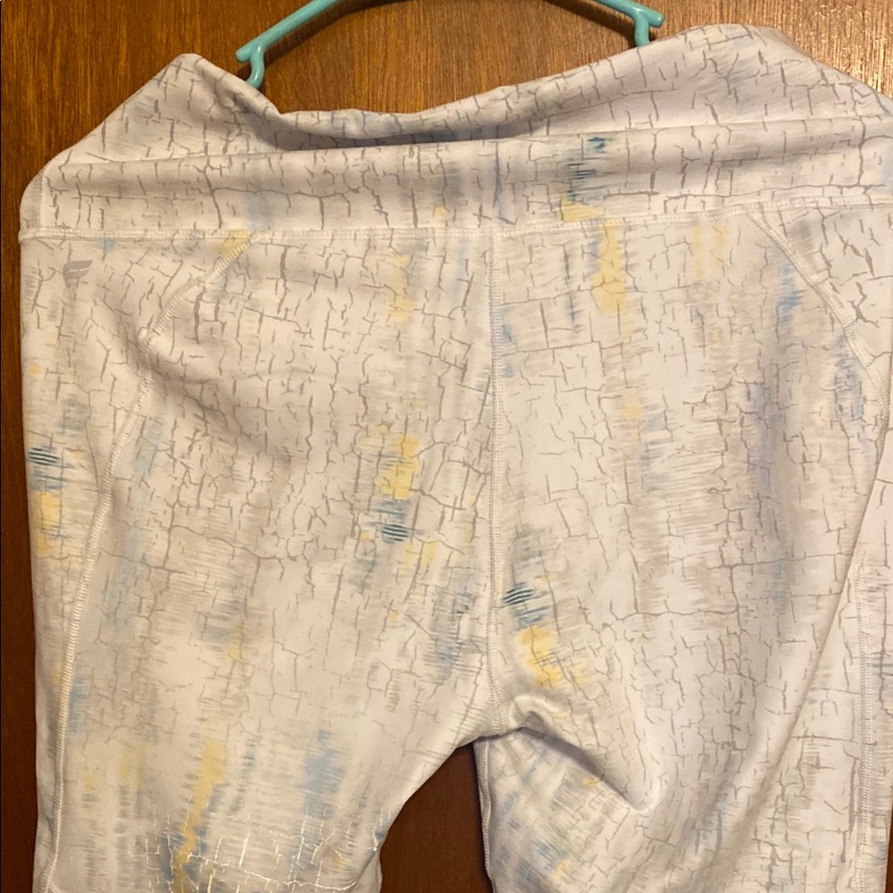 Fabletics 3/4 legging - Picture 6 of 8